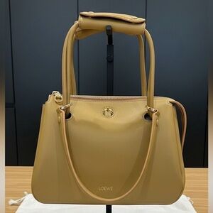 Madrid - Mustard Yellow Calfskin Leather Shoulder Tote - Size SM